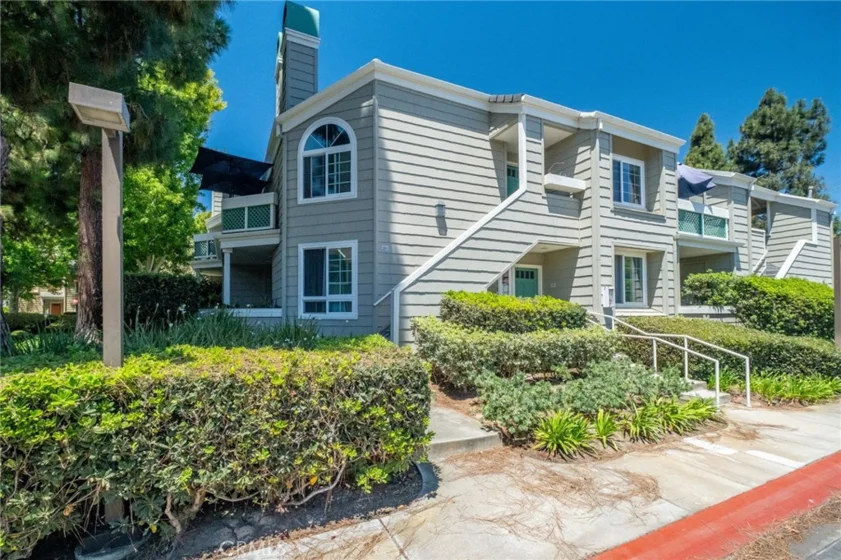 7402 Yellowtail Drive #201 photo 29