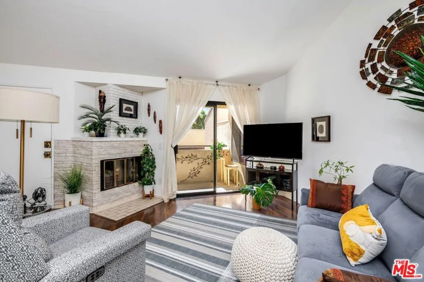 13825 Beaver Street #21 photo 1