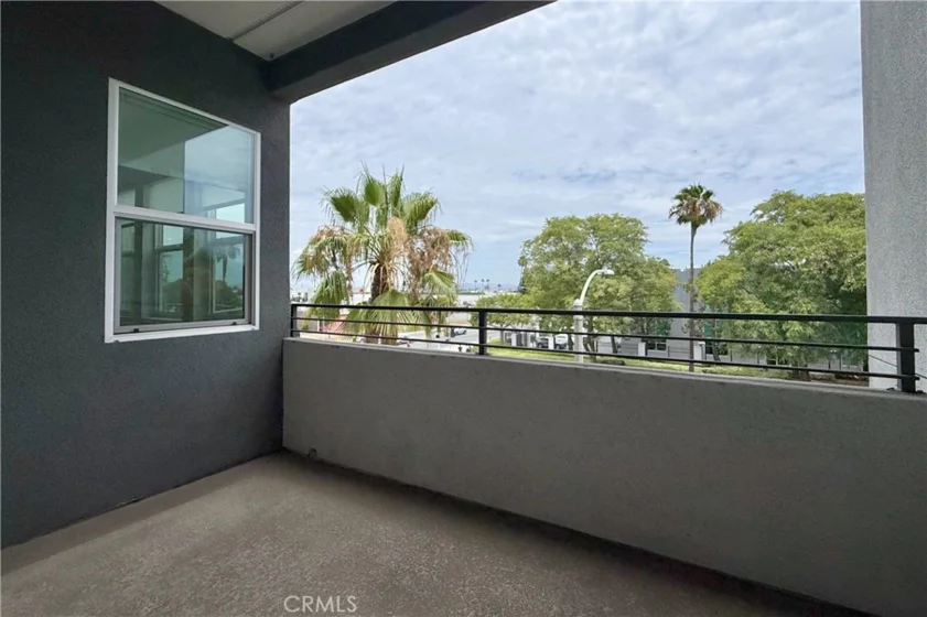 1130 S Urbana photo 37