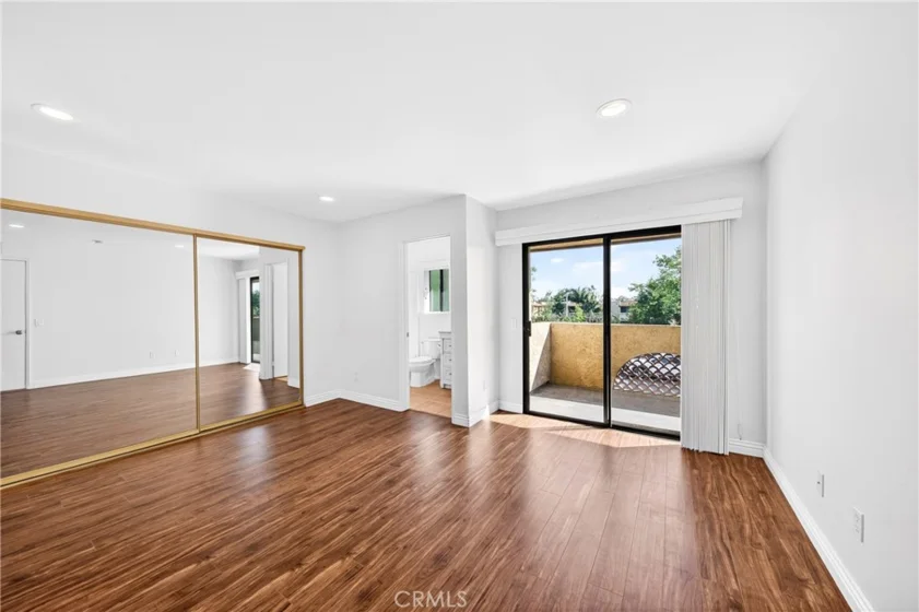 25261 Tanoak photo 22
