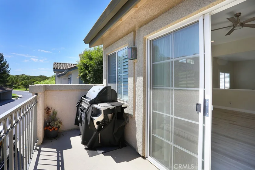 7839 E Viewrim Drive photo 6