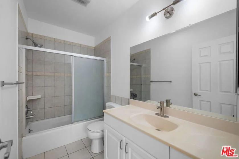 1485 E Wilson Avenue #L photo 21