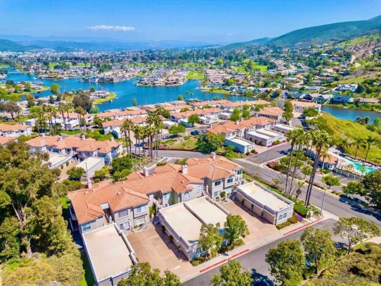 1610 Camino Rociar photo 1