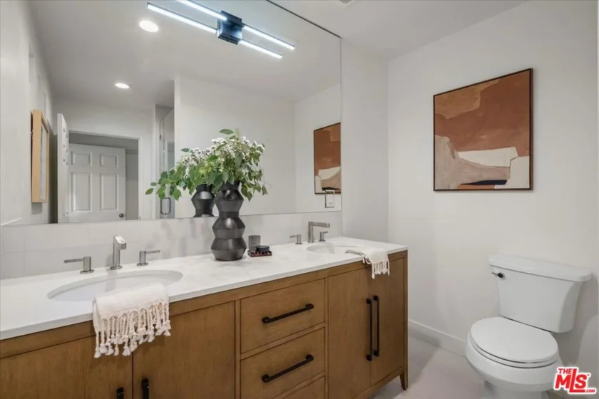 2721 2nd Street #101 photo 14