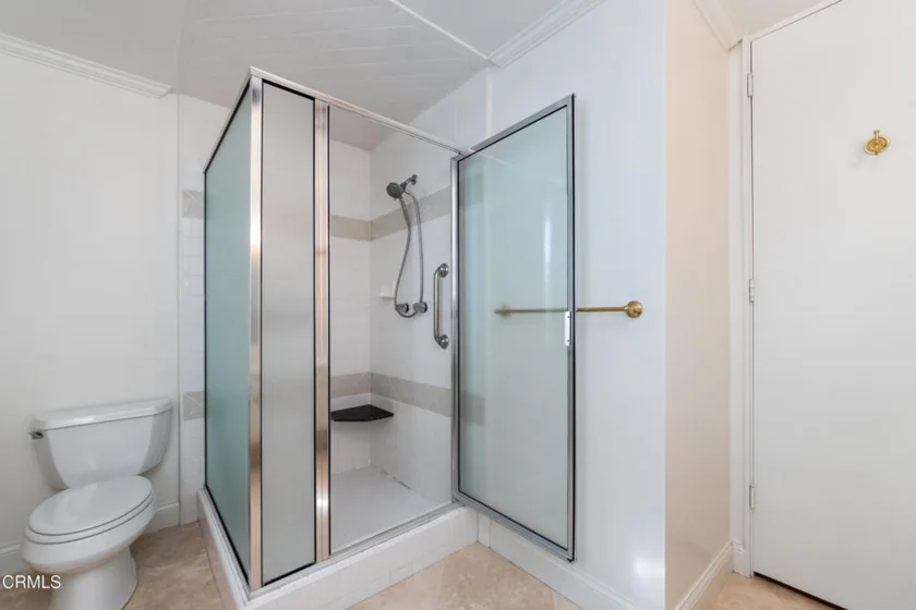380 S Orange Grove Boulevard #12 photo 21