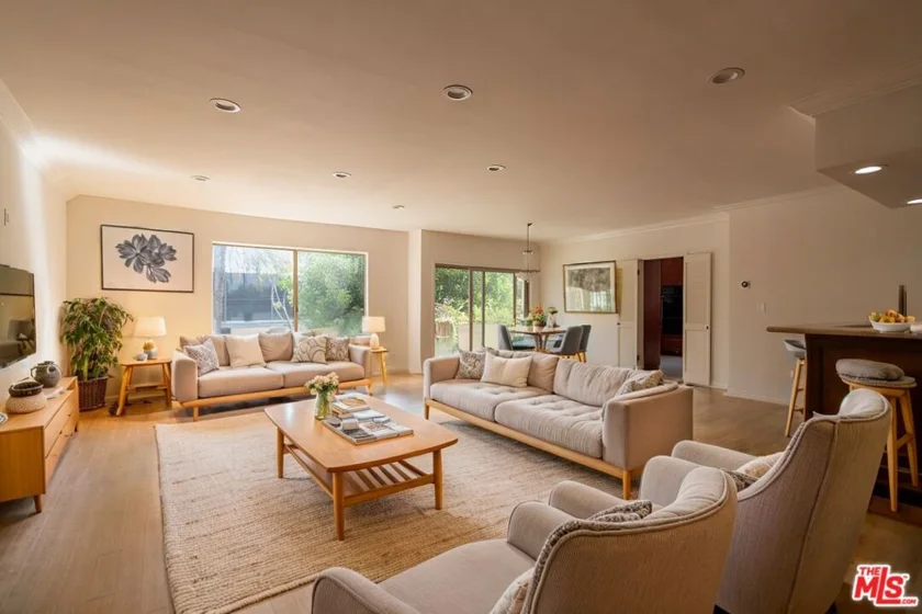 825 Le Doux Road #101 photo 1
