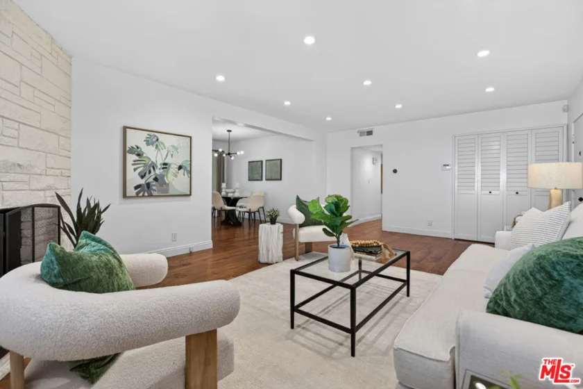 4563 Finley Avenue #3 photo 3