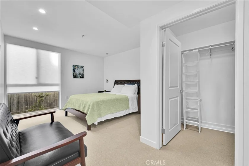 267 S San Pedro #218 photo 8