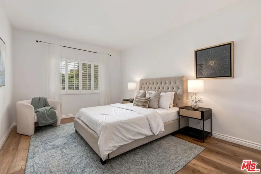 5625 Cambridge Way #203 photo 25