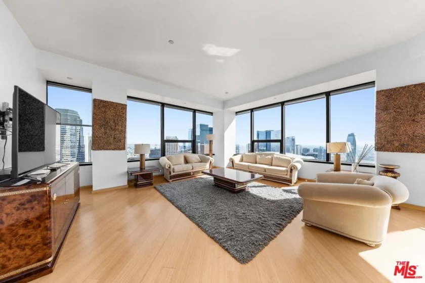 1100 Wilshire Boulevard #3508 photo 8