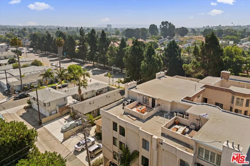 12321 Ocean Park Boulevard #2 photo 23