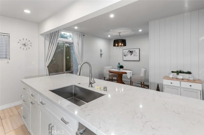 10396 Almayo Avenue #1 photo 27