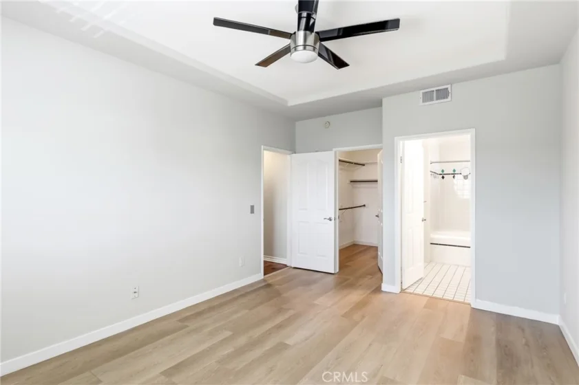 4455 Hazeltine Avenue #208 photo 19