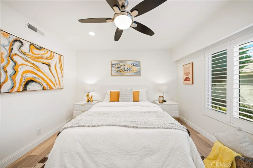 1611 S Pomona #D13 photo 31