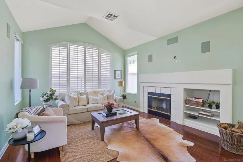 424 Sanibelle Circle #123 photo 1