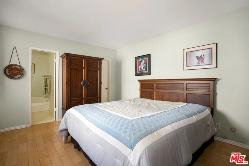 5845 Doverwood Drive #214 photo 13