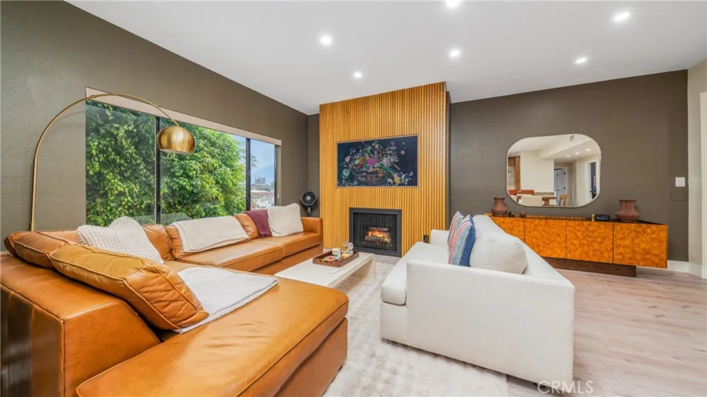 832 Palm Avenue #201 photo 22