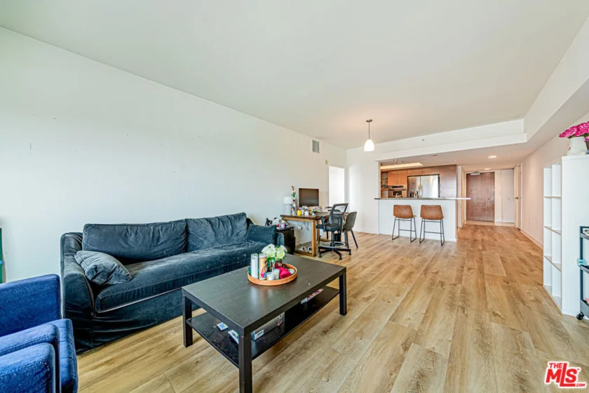 13700 Marina Pointe Drive #1018 photo 15