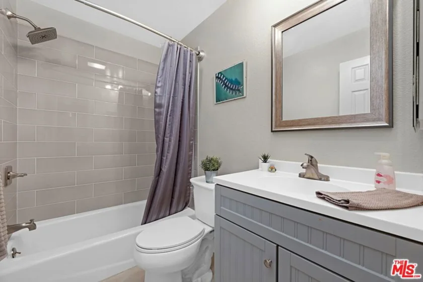 11337 Nebraska Avenue #303 photo 23