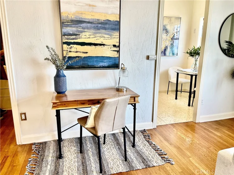 1030 E Ocean #703 photo 4