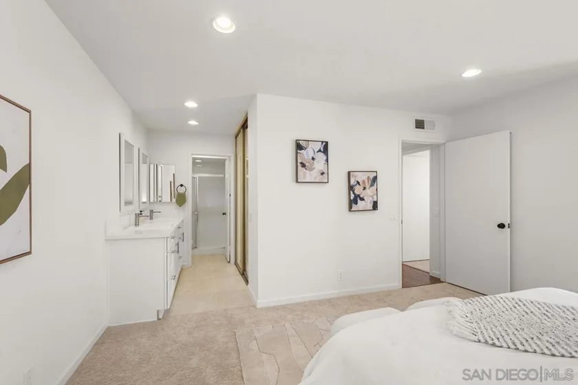 9903 Aviary Drive photo 17