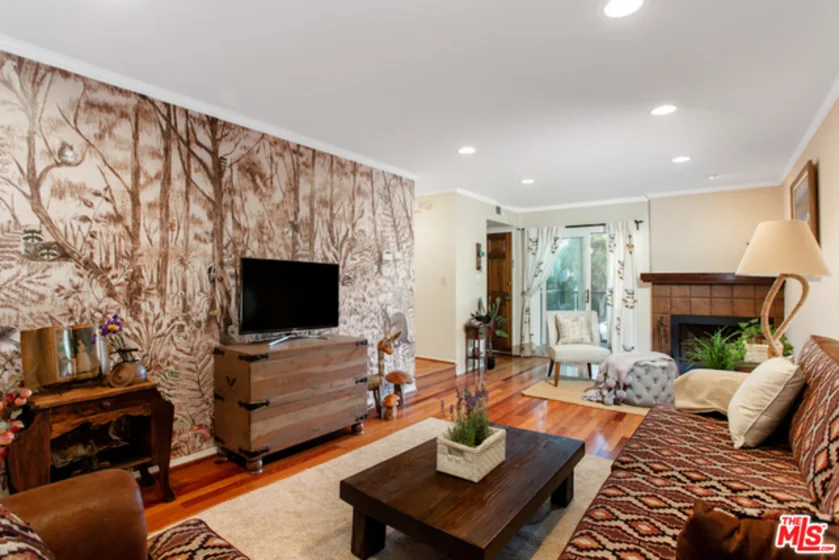 1611 Granville Avenue #3 photo 1