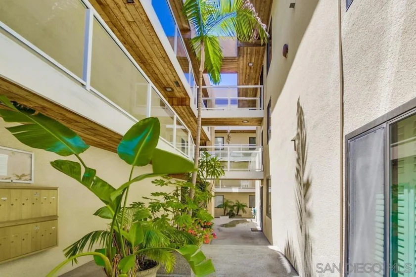 3888 Riviera Drive #301 photo 14