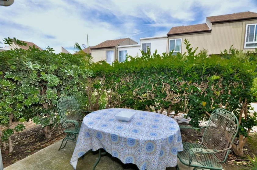 8026 Linda Vista Road #1N photo 20