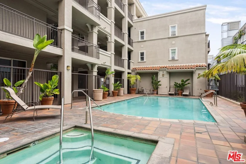 4060 Glencoe Avenue #307 photo 14
