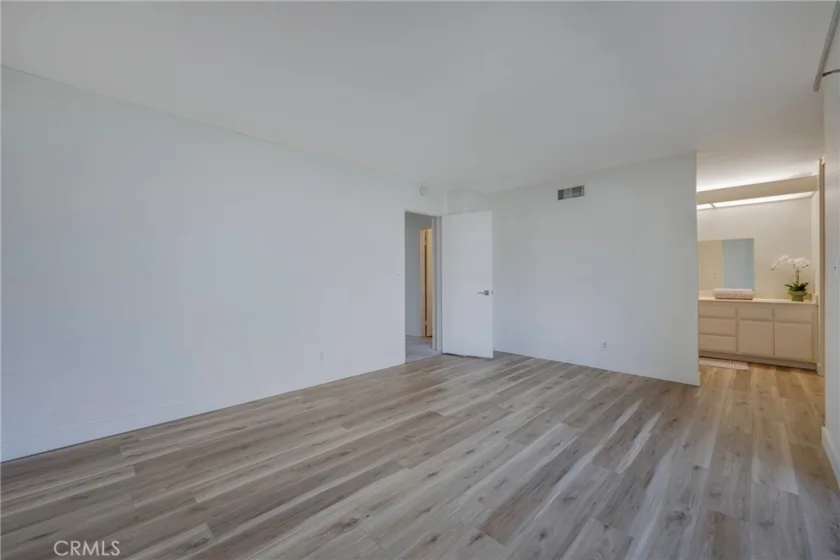 1365 S Walnut St #5220 photo 44