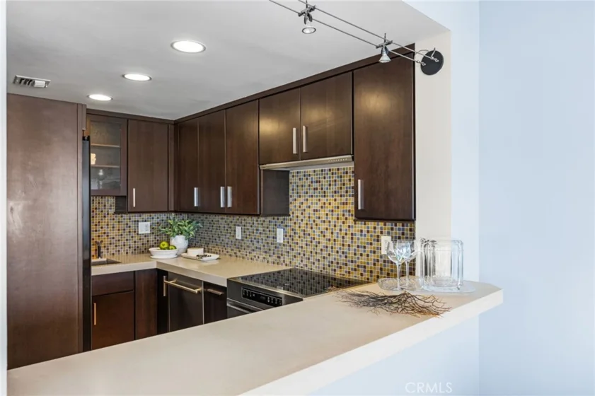 525 E Seaside #403 photo 14