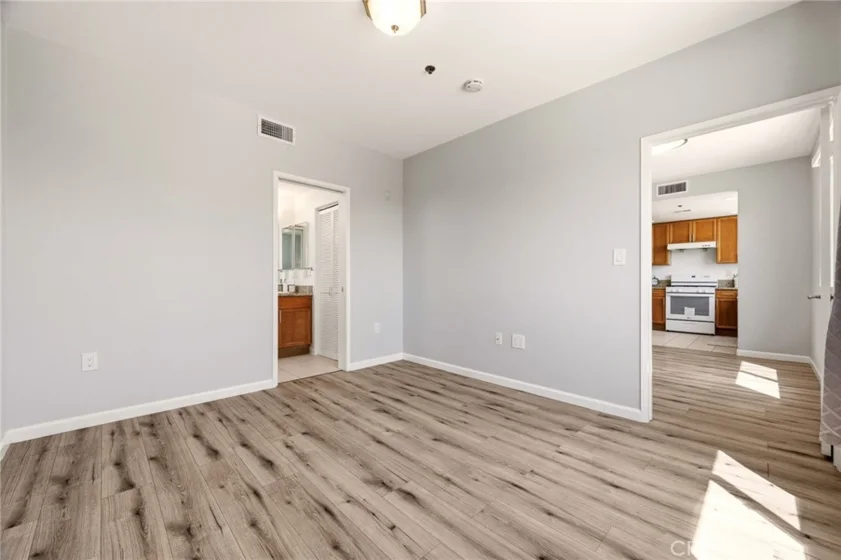 580 W Main Street #302 photo 19