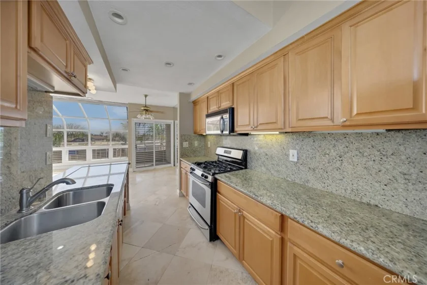 3361 Tempe photo 18