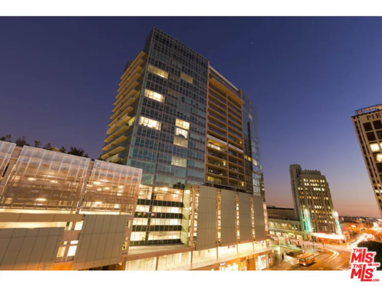 3785 Wilshire Boulevard #1212 photo 32