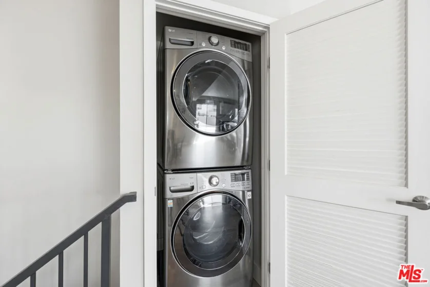 13337 Beach Avenue #403 photo 4