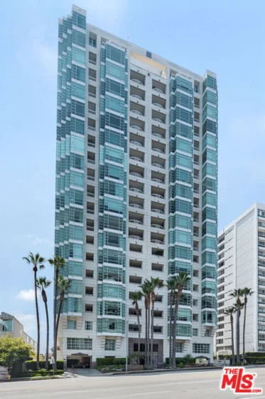 10380 Wilshire Boulevard #902 photo 1