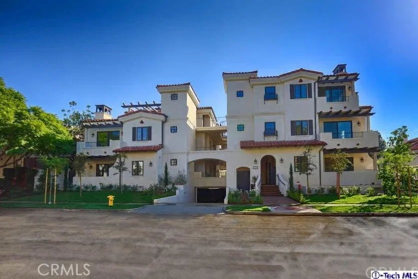 342 Myrtle Street #204 photo 1