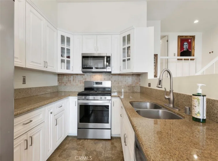 4414 W Kling Street photo 6