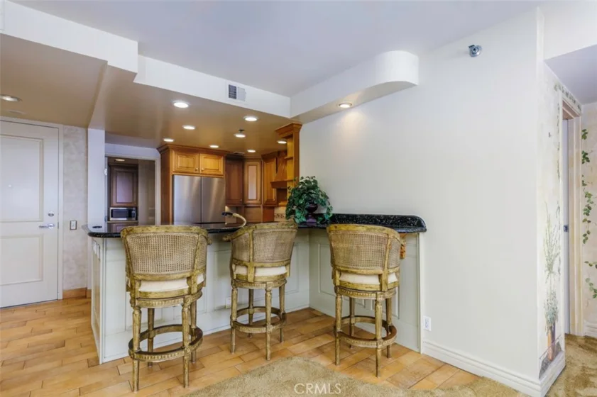 525 E Seaside Way #807 photo 7