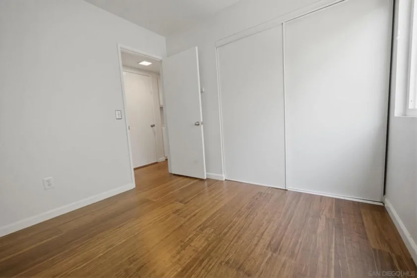 1612 Bridgeview Drive photo 20