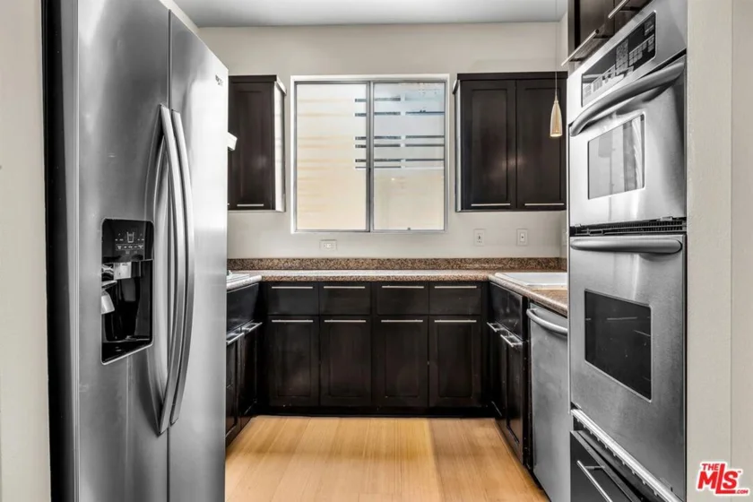 117 S Clark Drive #305 photo 19