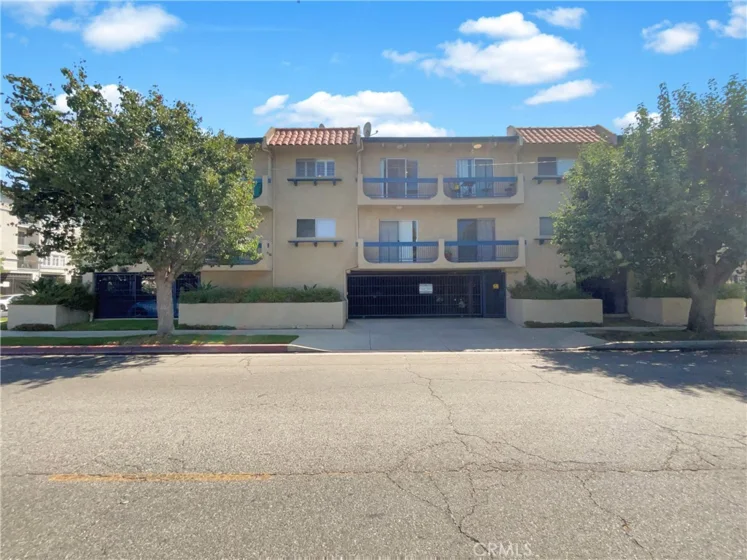 14560 Clark Street #202 photo 1