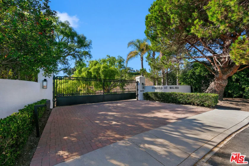 6435 Zumirez Drive #9 photo 49