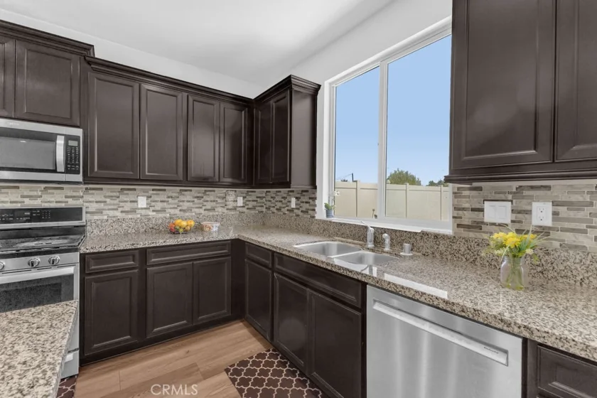 30536 Astoria Lane photo 11