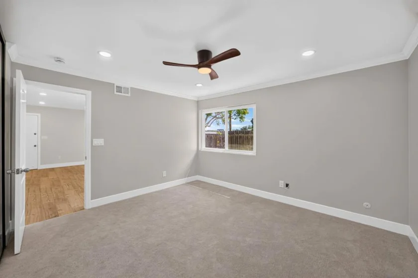 8318 Panorama Ridge Court photo 6