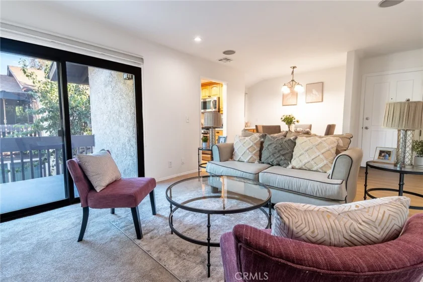 6716 Clybourn #238 photo 3
