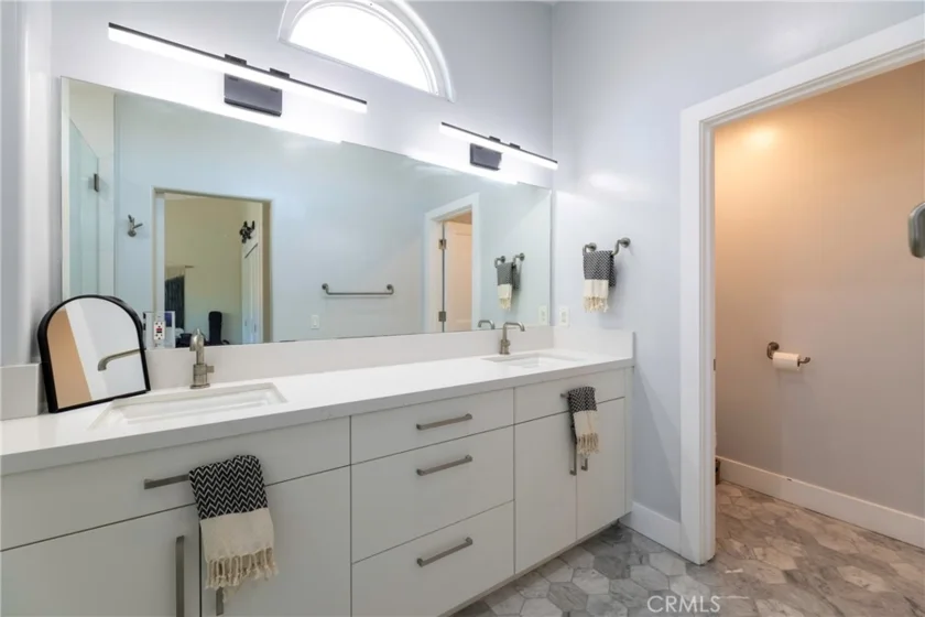 1120 Portofino Court #101 photo 19