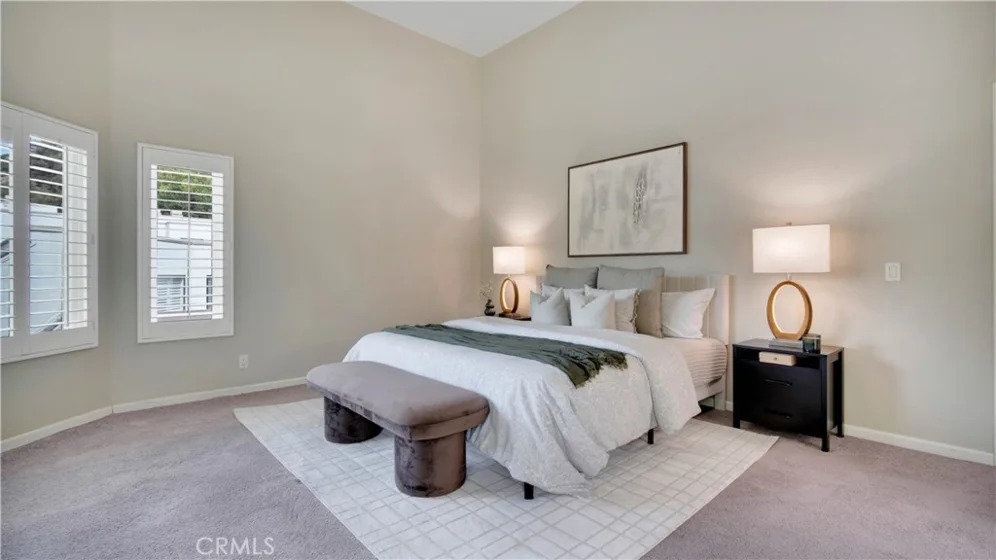 158 N Singingwood Street #2 photo 29