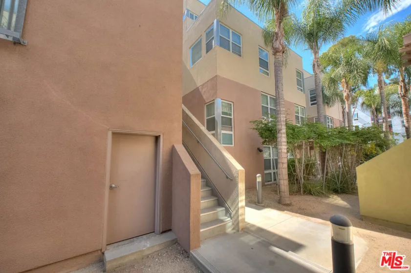 302 E 19th Street #7 photo 2