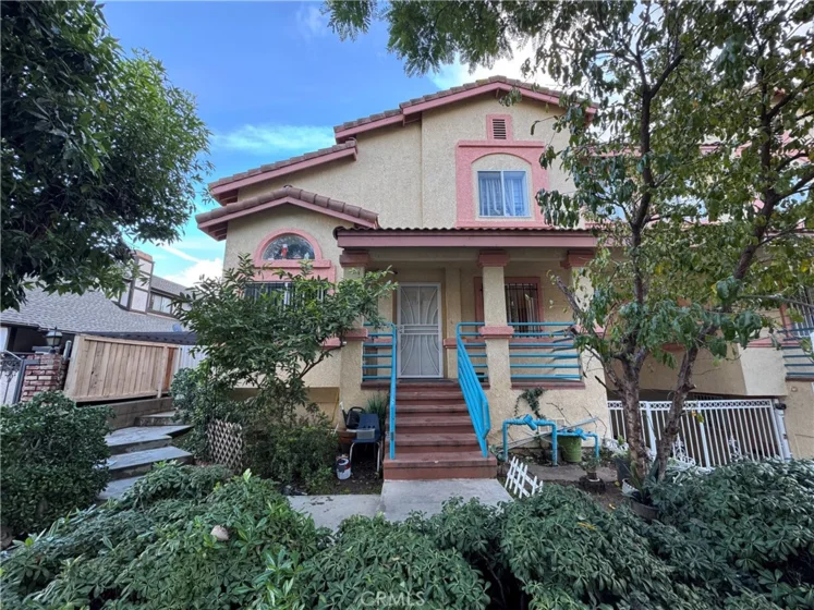 106 E Commonwealth Avenue #B photo 2